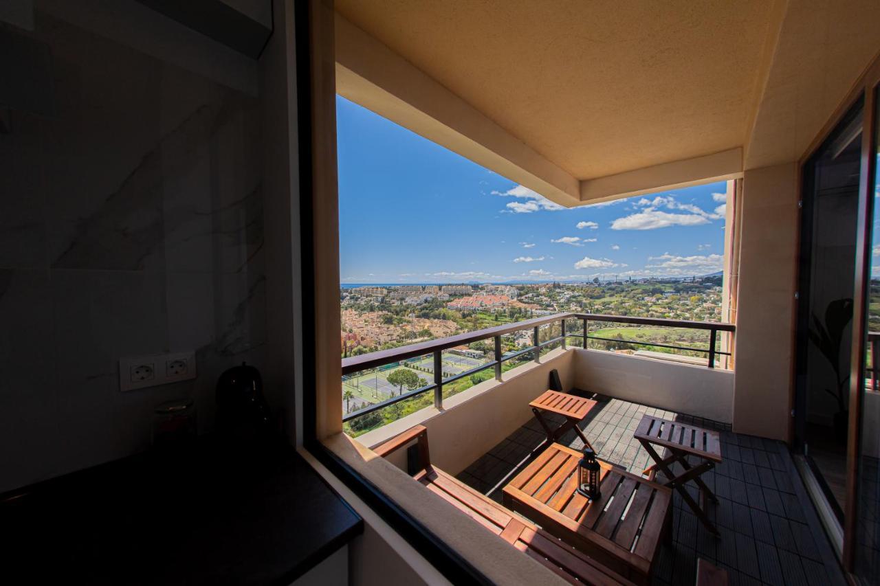 Amazing Apartment With Stunning Views Marbella Ngoại thất bức ảnh